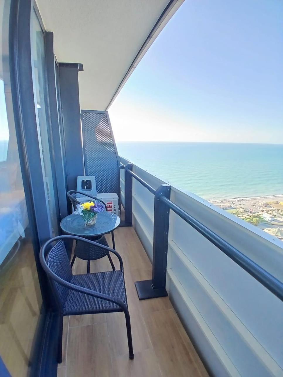Natalia -Apartments In - Orbi City Batumi Exterior photo